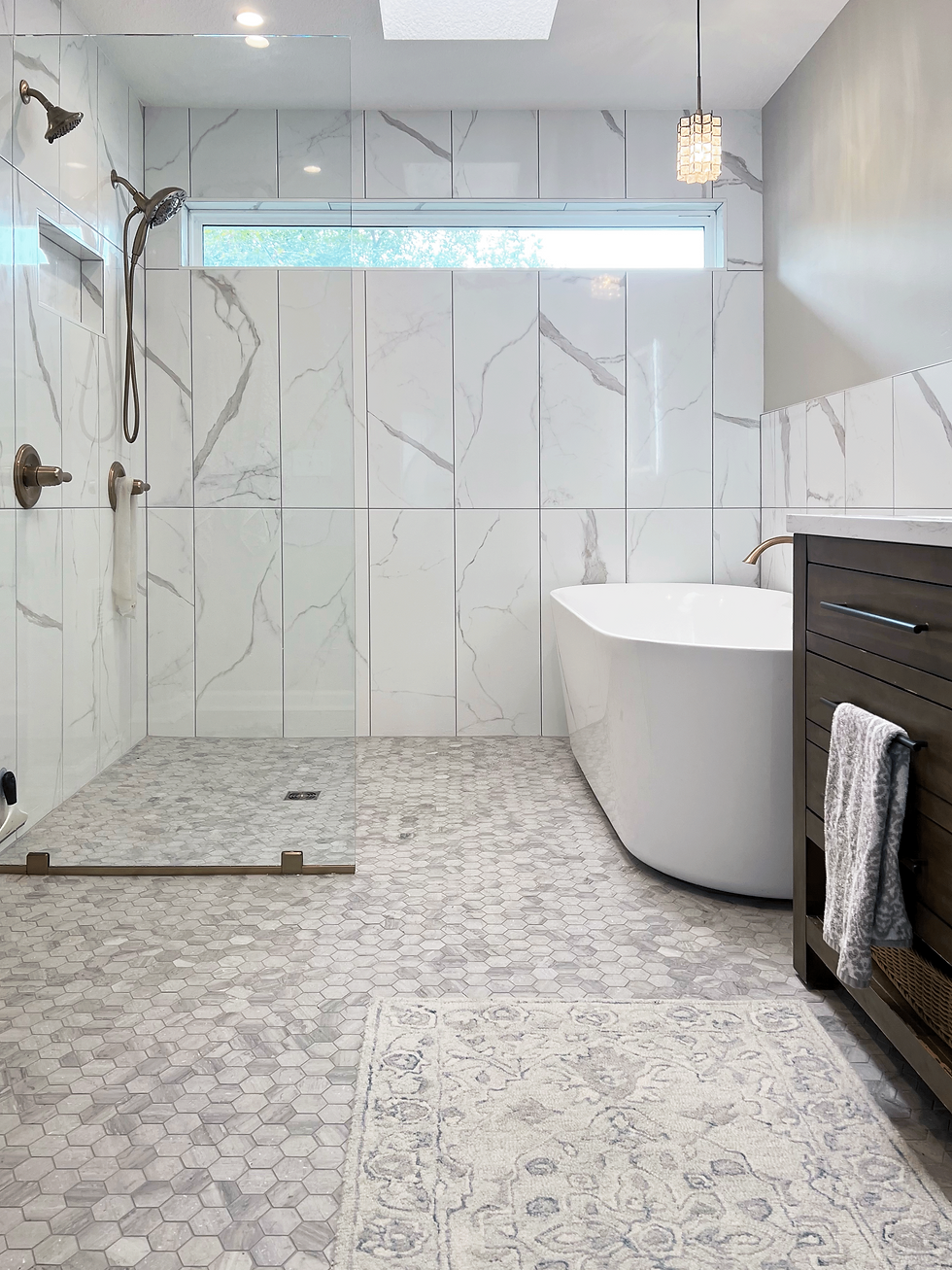 Detailed ceramic shower tilework